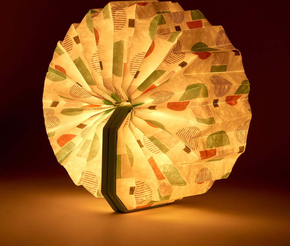 Modrá skládací lampa Gingko Accordion Gingko