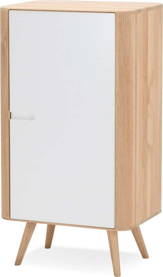 Skříňka z dubového dřeva Gazzda Ena